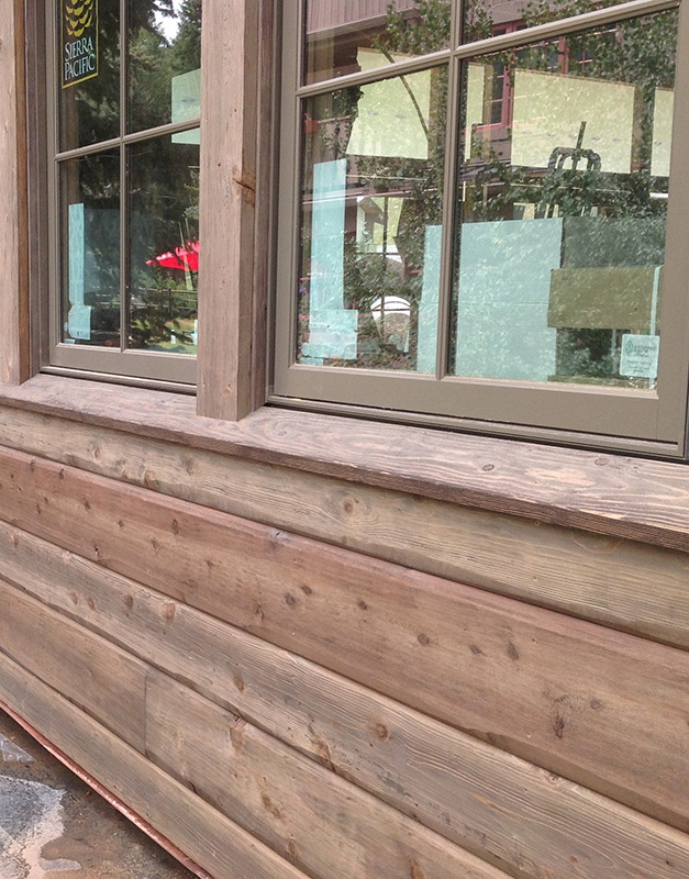 Olson-Hewn-and-Brushed-Siding-STK-CEDAR-800